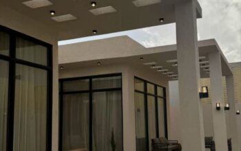 تشطيب مجالس خارجية وترميم وتشطيب مباني بالرياض |